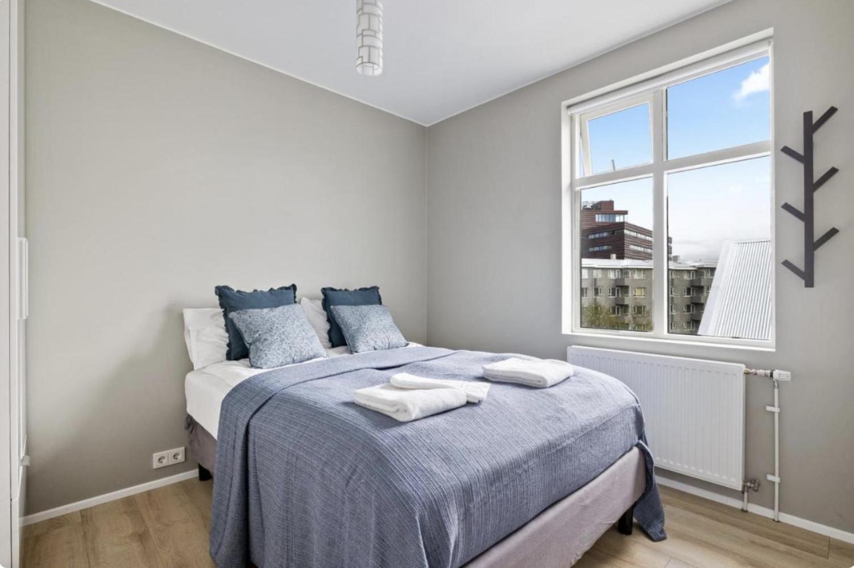 Cheerful Down Town Apartment Reykjavík Eksteriør bilde