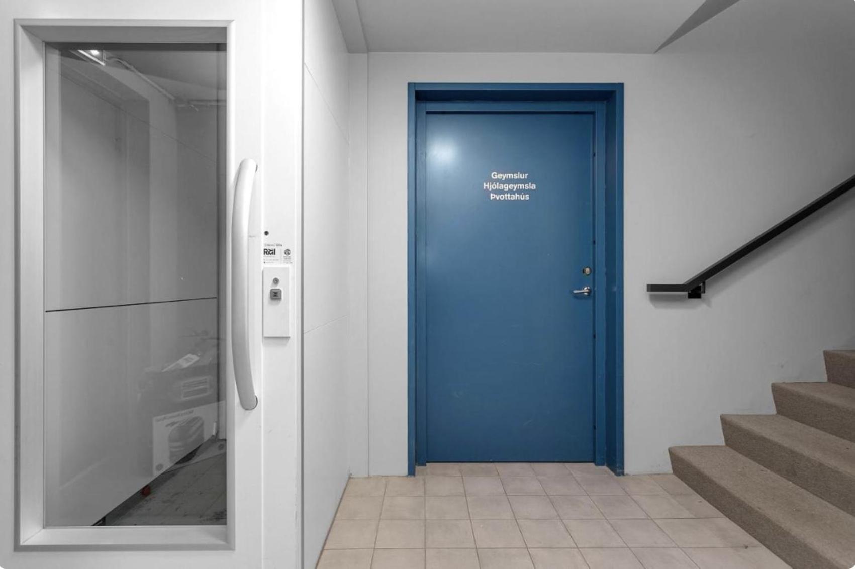 Cheerful Down Town Apartment Reykjavík Eksteriør bilde